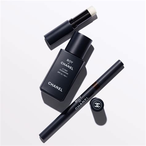 boy De Chanel eyeliner